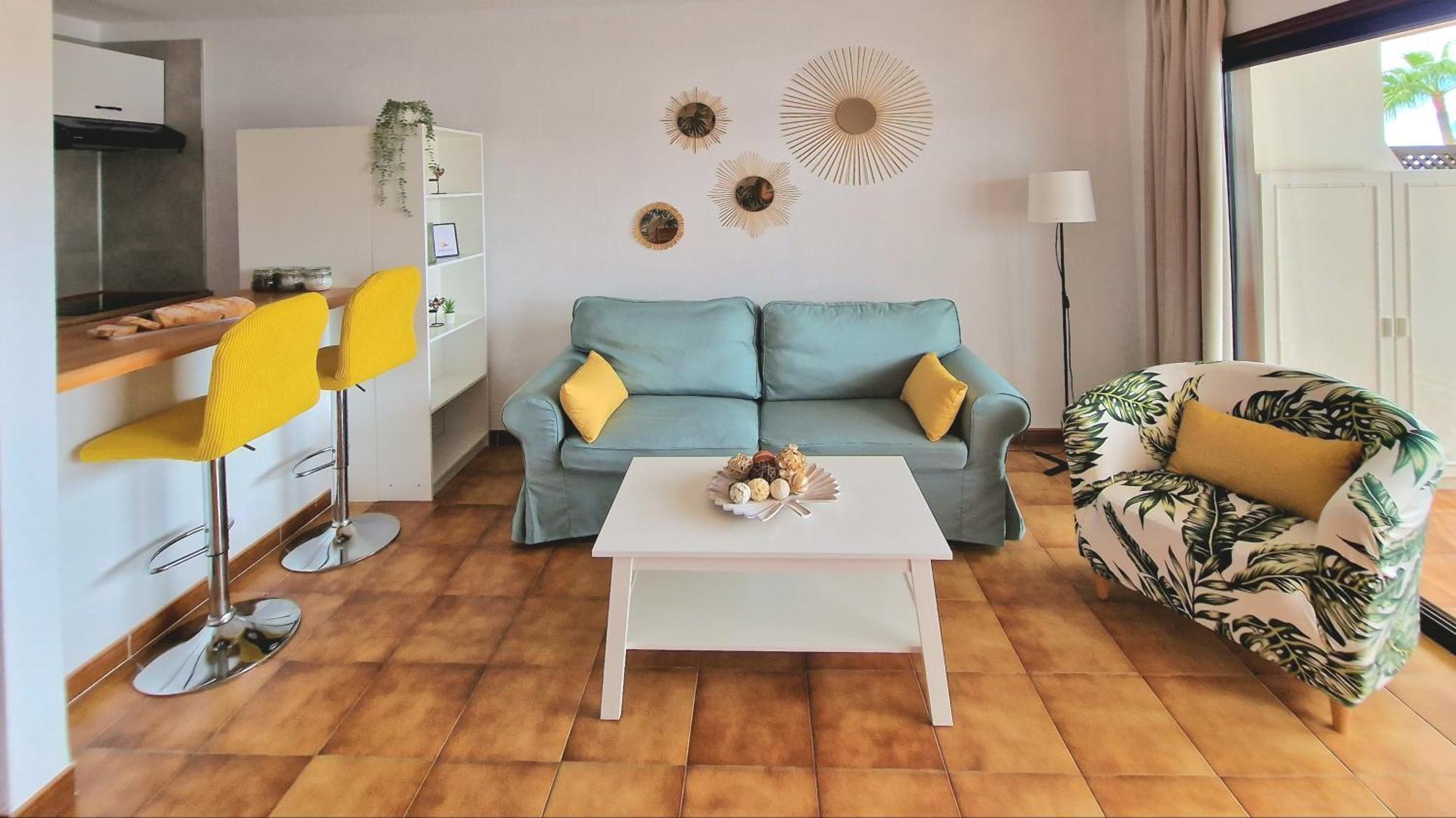 Strelitzia Apartment - Ocean View & Heated Pool サンミゲル・デ・アボナ エクステリア 写真
