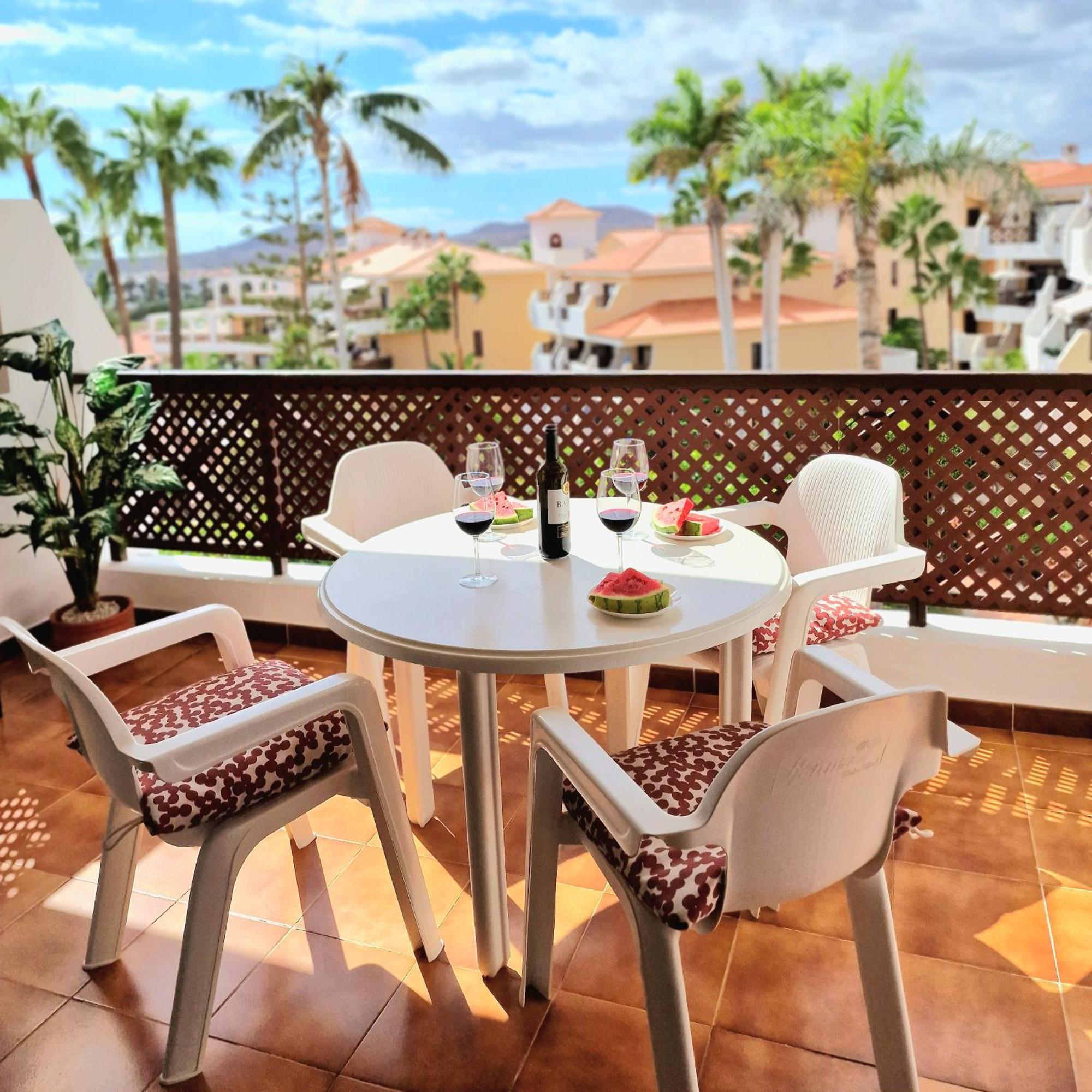Strelitzia Apartment - Ocean View & Heated Pool サンミゲル・デ・アボナ エクステリア 写真