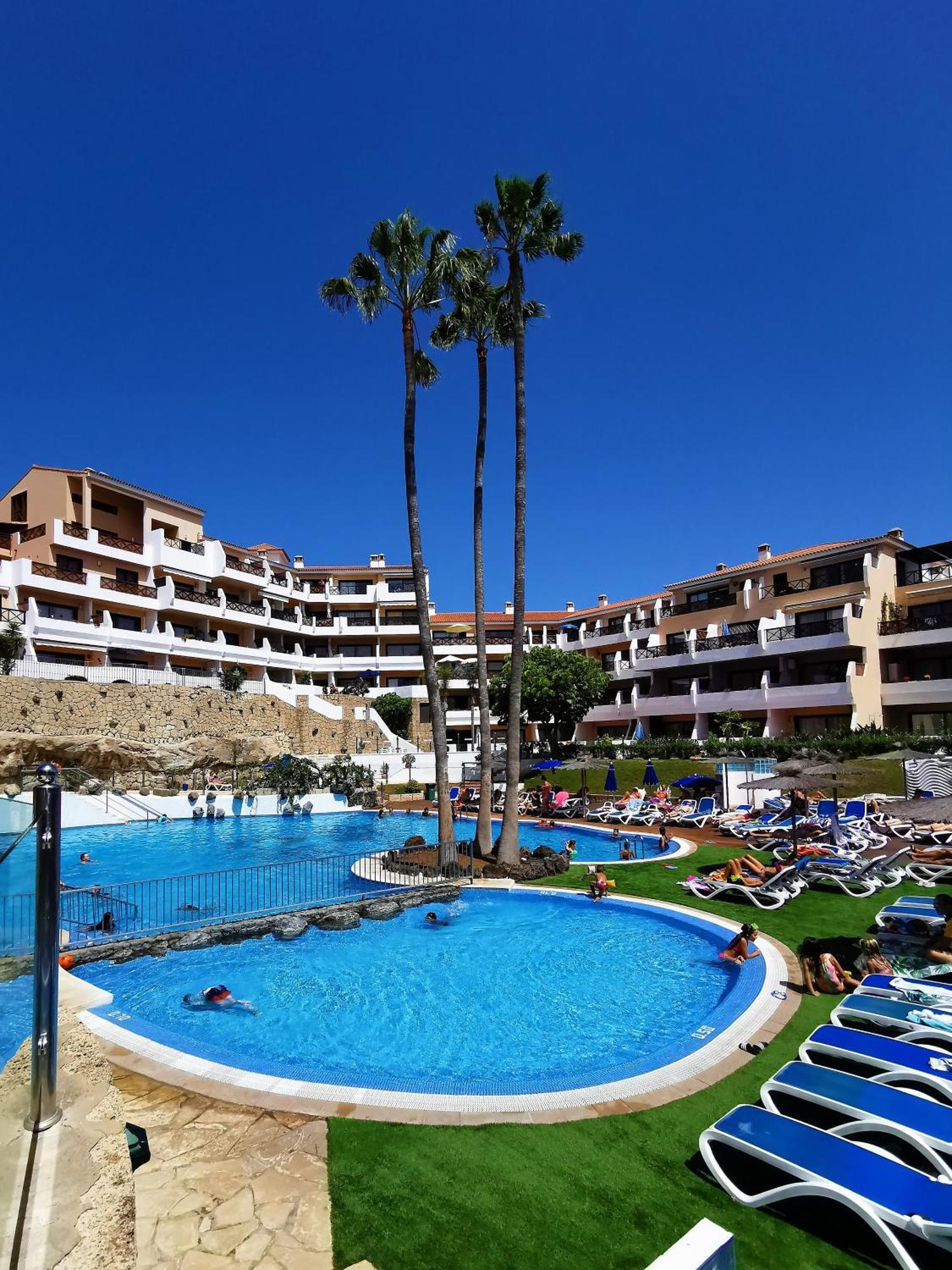 Strelitzia Apartment - Ocean View & Heated Pool サンミゲル・デ・アボナ エクステリア 写真