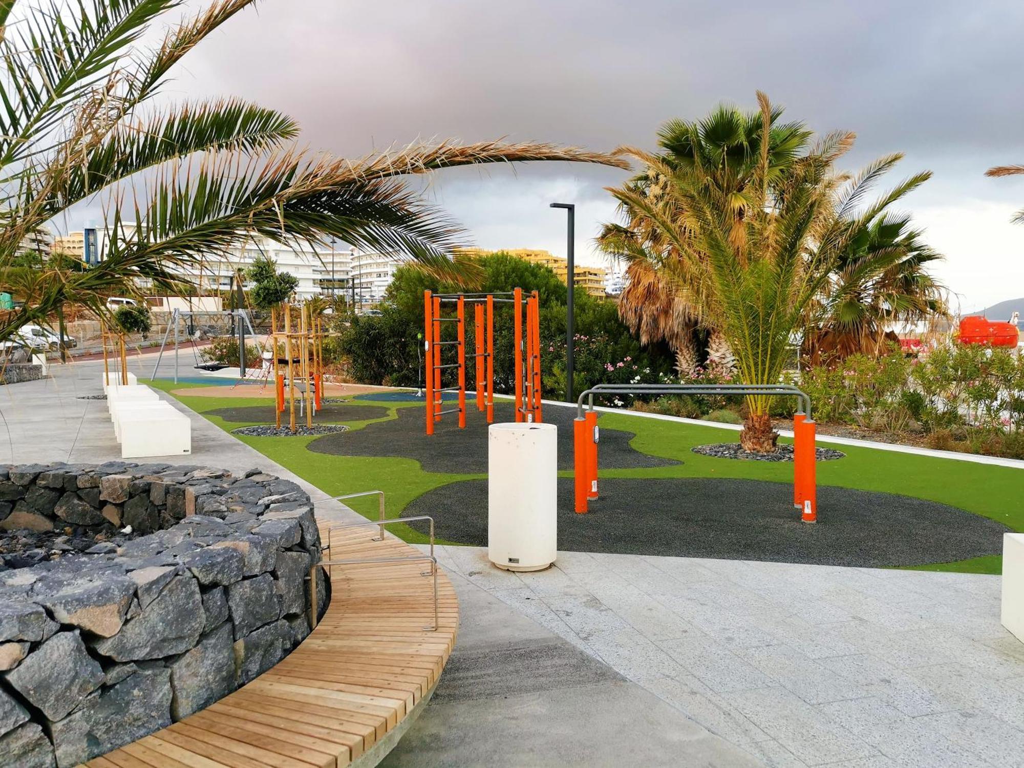 Strelitzia Apartment - Ocean View & Heated Pool サンミゲル・デ・アボナ エクステリア 写真