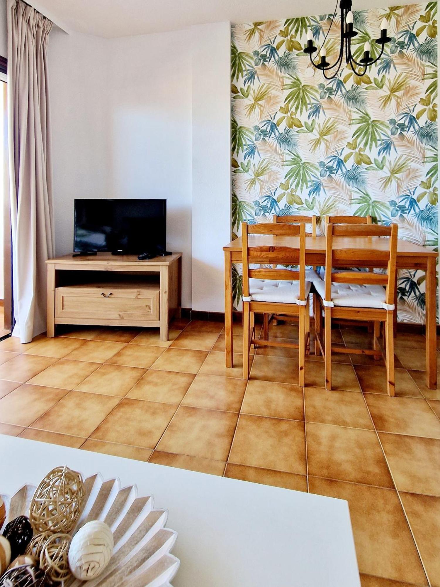 Strelitzia Apartment - Ocean View & Heated Pool サンミゲル・デ・アボナ エクステリア 写真